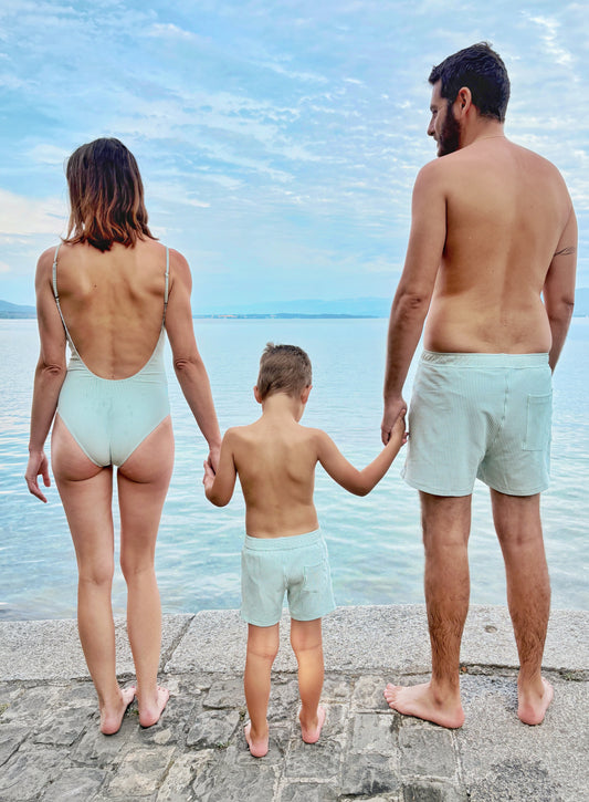 Maillot de bain un pièce femme dos nu