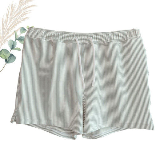 Beige anti-UV swim shorts
