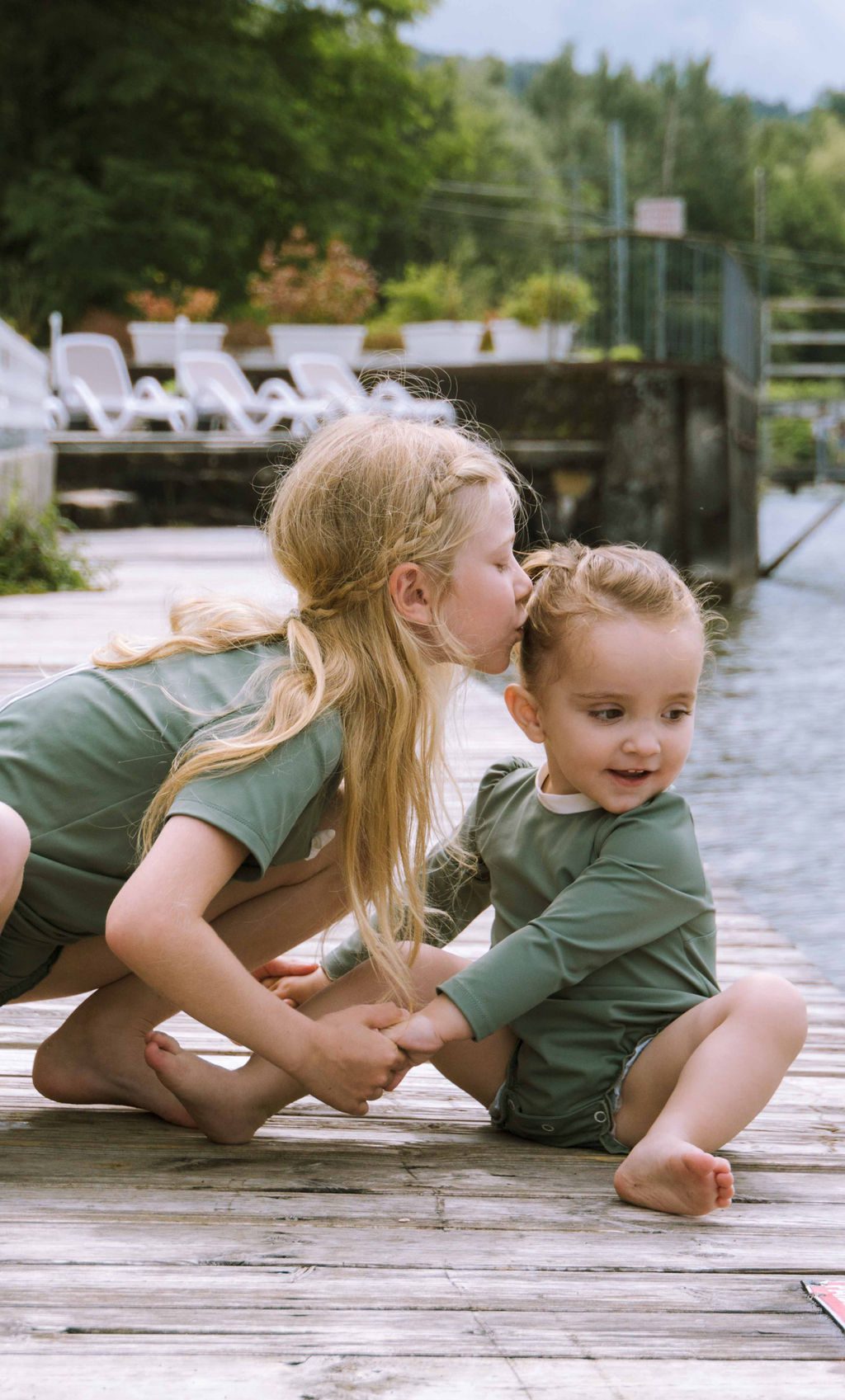 Baby anti-UV swim bodysuit